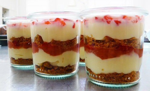 strawberry and rhubarb trifle